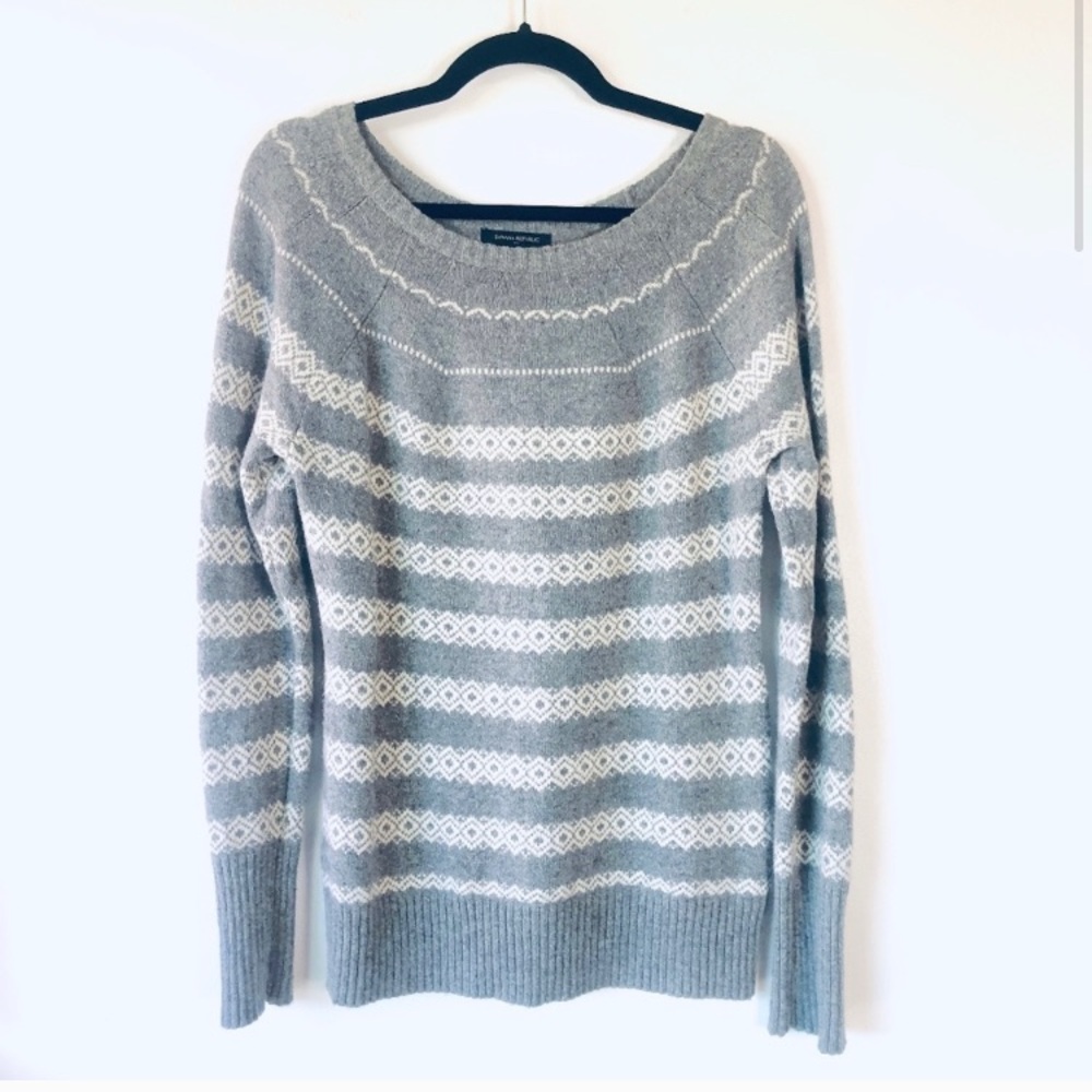 Banana Republic nordic look sweater Size Large